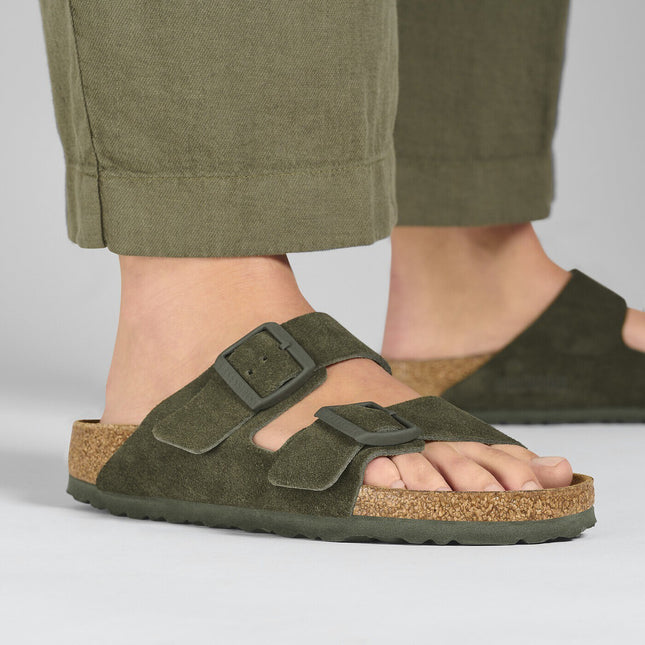 Arizona Suede Leather Thyme - closeup
