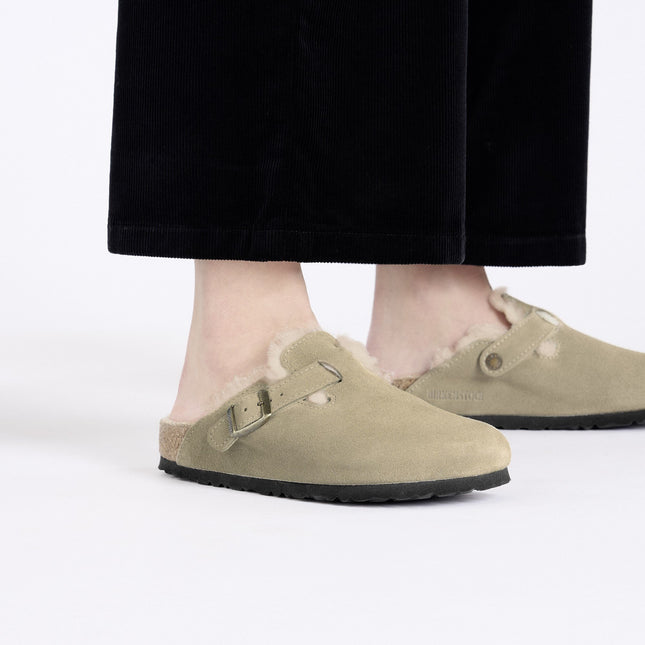 BIRKENSTOCK BOSTON SHEARLING WOMEN CLOGS Taupe Narrow