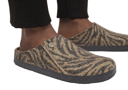 BIRKENSTOCK ZERMATT SHEARLING WOMEN CLOGS - Zebra Toffee