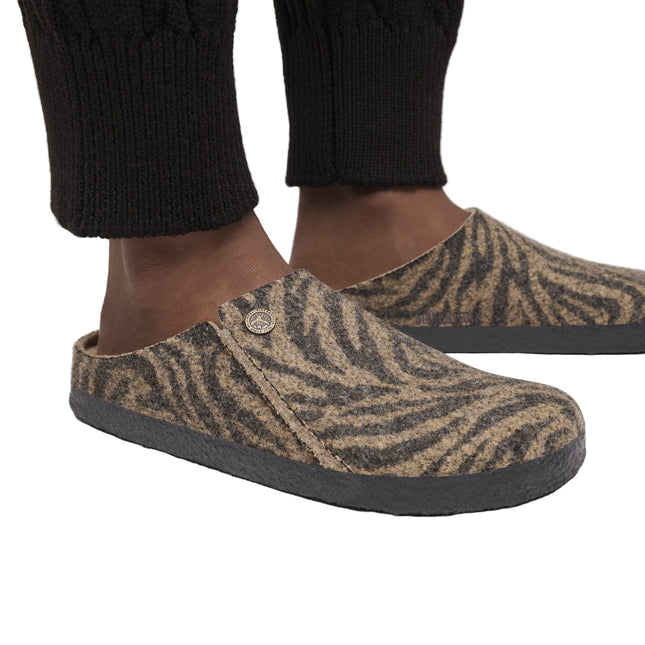 BIRKENSTOCK ZERMATT SHEARLING WOMEN CLOGS - Zebra Toffee
