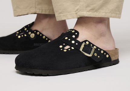 BIRKENSTOCK BOSTON RIVET WOMEN CLOGS - Black