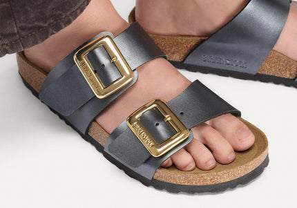 Sydney Luxe Buckle Birko-Flor Black - closeup
