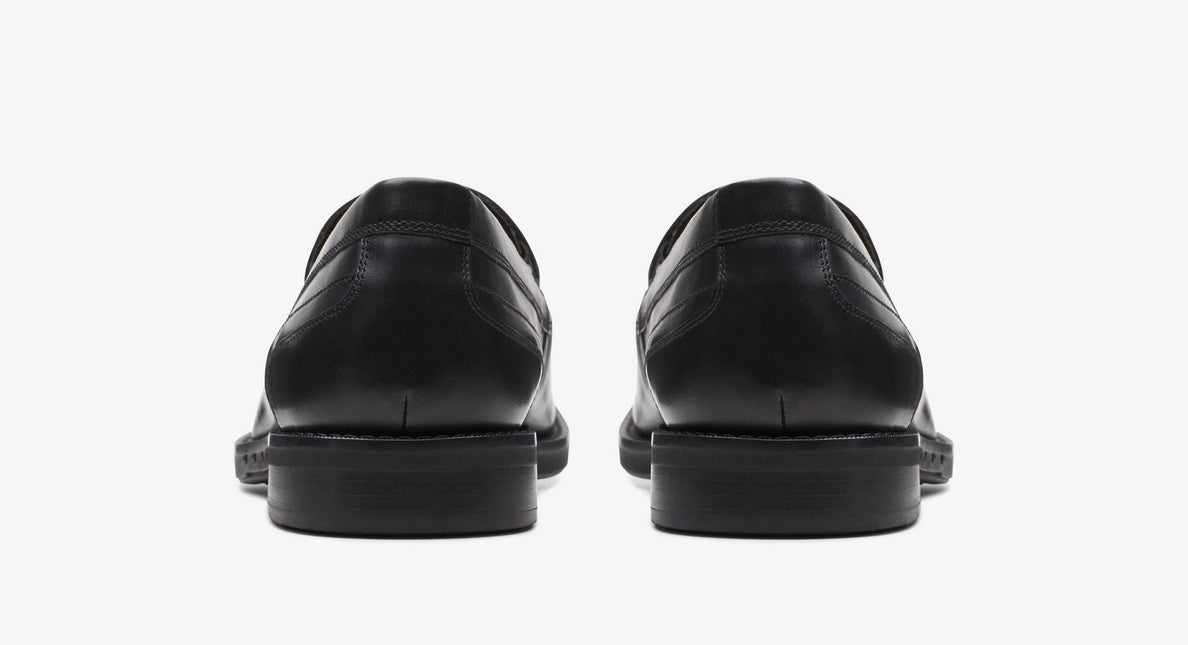 CLARKS UN HUGH STEP MENS SHOES