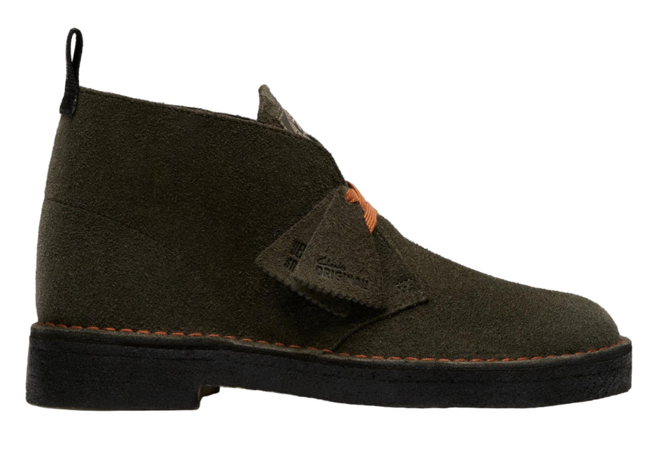 CLARKS ORIGINALS DESERT BOOT MEN BOOTS - Loden Green Suede