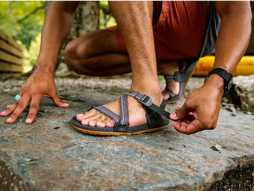 CHACO LOWDOWN MEN SANDALS - Grey Gum