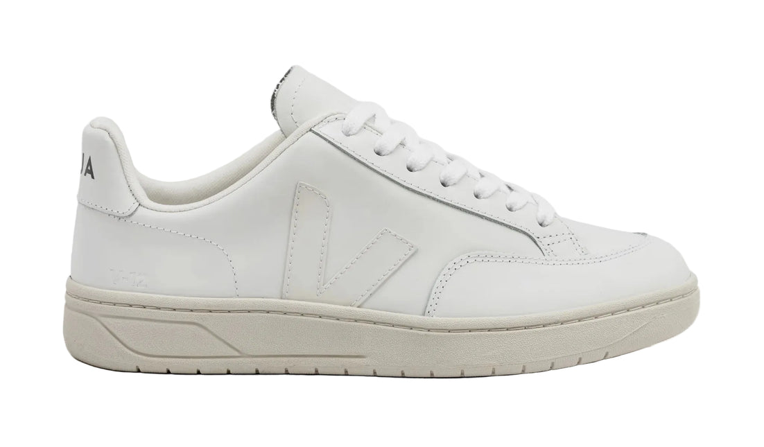 VEJA V-12 UNISEX SNEAKERS - White