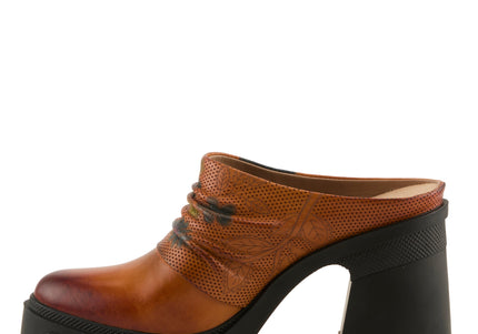 L`ARTISTE CHEMISTRY WOMEN MULES - Camel Multi