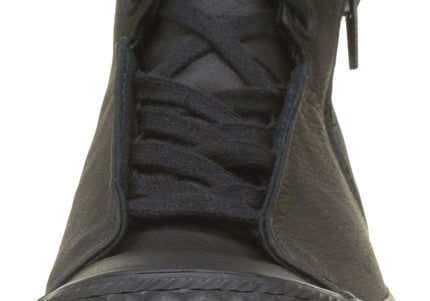Converse Chuck Taylor Selene Monochrome Leather M NYCK - New York City Kicks