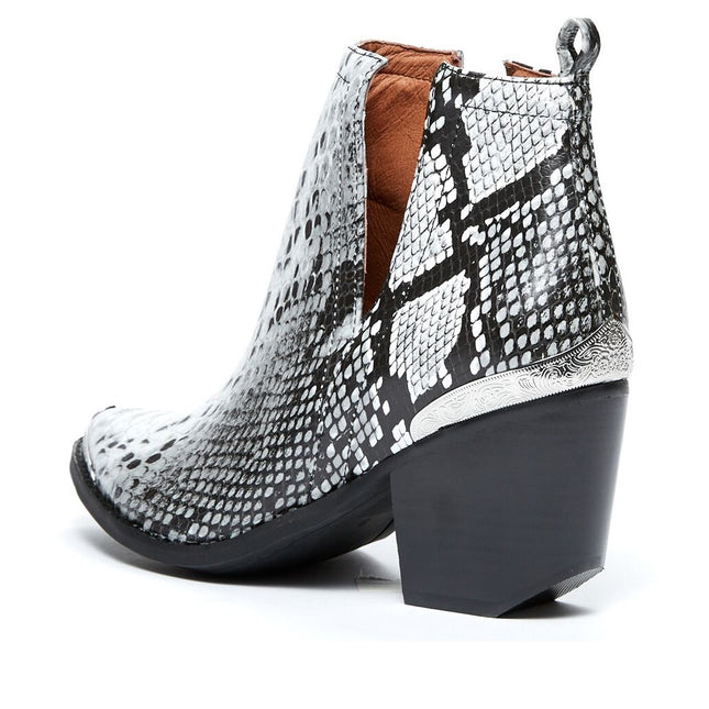 JEFFREY CAMPBELL CROMWELL WOMEN BOOTS