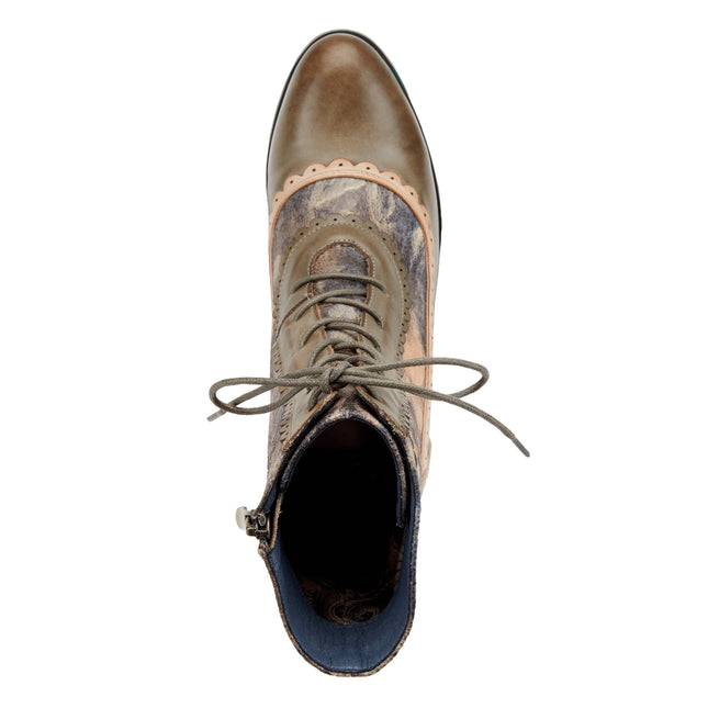 LARTISTE BEWITCH-FLORAL NYCK - New York City Kicks