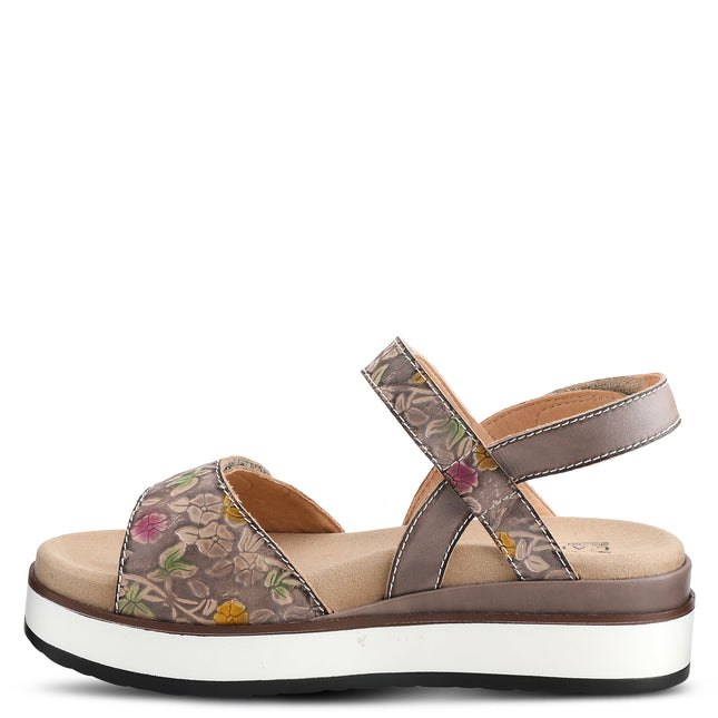 LARTISTE CLARA NYCK - New York City Kicks