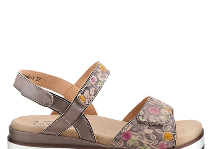 LARTISTE CLARA NYCK - New York City Kicks