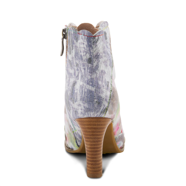 LARTISTE ENLIGHTEN NYCK - New York City Kicks