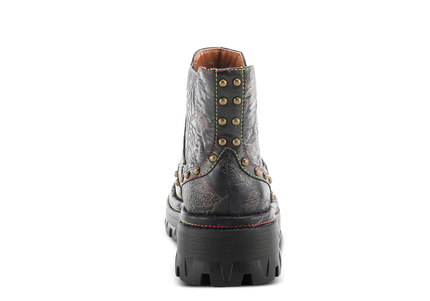 LARTISTE POMPADOUR NYCK - New York City Kicks