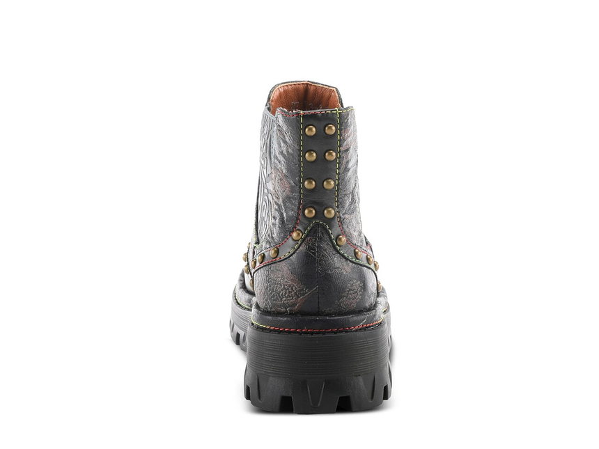 LARTISTE POMPADOUR NYCK - New York City Kicks