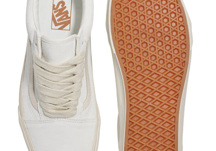 VANS U OLD SKOOL™ UNISEX SNEAKERS - OFF WHITE