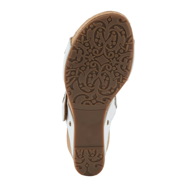 L'ARTISTE PRETTYPETALS WOMEN SANDALS - White Multi
