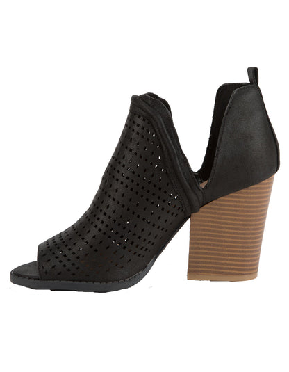 Qupid BARNES-226A Perforated Peep Toe Bootie