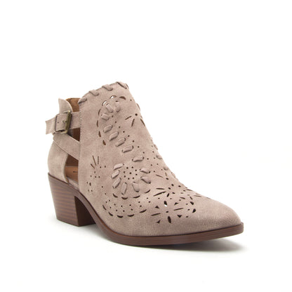 GENERIC MONTANA-07 Perforated Bootie