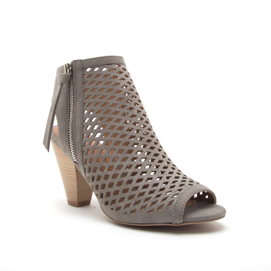 Qupid CHAMBER-24 Pupeep Toe Perforated Bootie