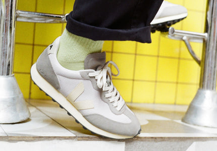 VEJA RIO BRANCO ALVEOMESH UNISEX SNEAKERS - Grey