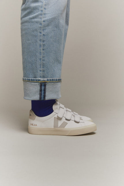 VEJA RECIFE LOGO MEN SNEAKERS - White