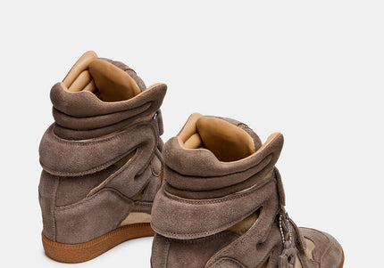 STEVE MADDEN MAVIS Tan Suede