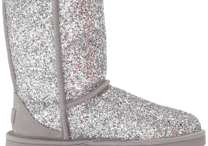 UGG W CLASSIC SHORT COSMOS NYCK - New York City Kicks