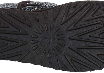 UGG W CLASSIC SHORT COSMOS NYCK - New York City Kicks
