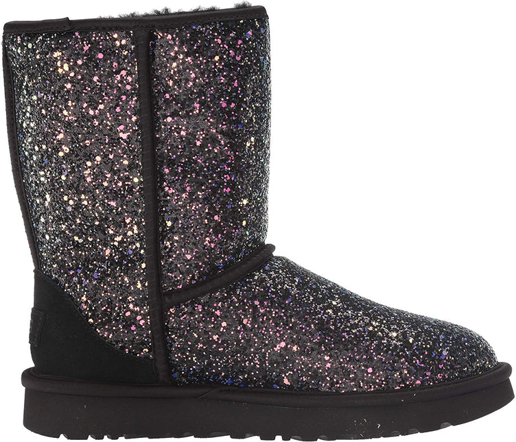 UGG W CLASSIC SHORT COSMOS NYCK - New York City Kicks