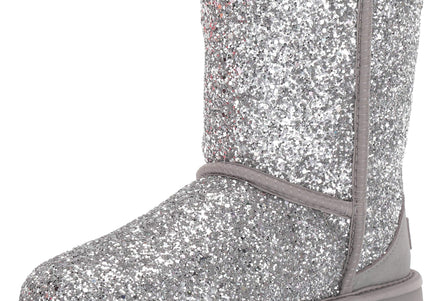 UGG W CLASSIC SHORT COSMOS NYCK - New York City Kicks