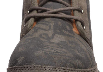 UGG W NEUMEL STREET GRAFFITI NYCK - New York City Kicks