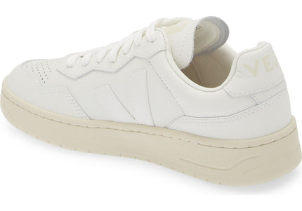 VEJA V-90 O.T. UNISEX SNEAKERS - White