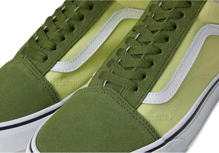 VANS U OLD SKOOL™ UNISEX SNEAKERS - GREEN