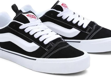 VANS U KNU SKOOL UNISEX SNEAKERS - BLACK