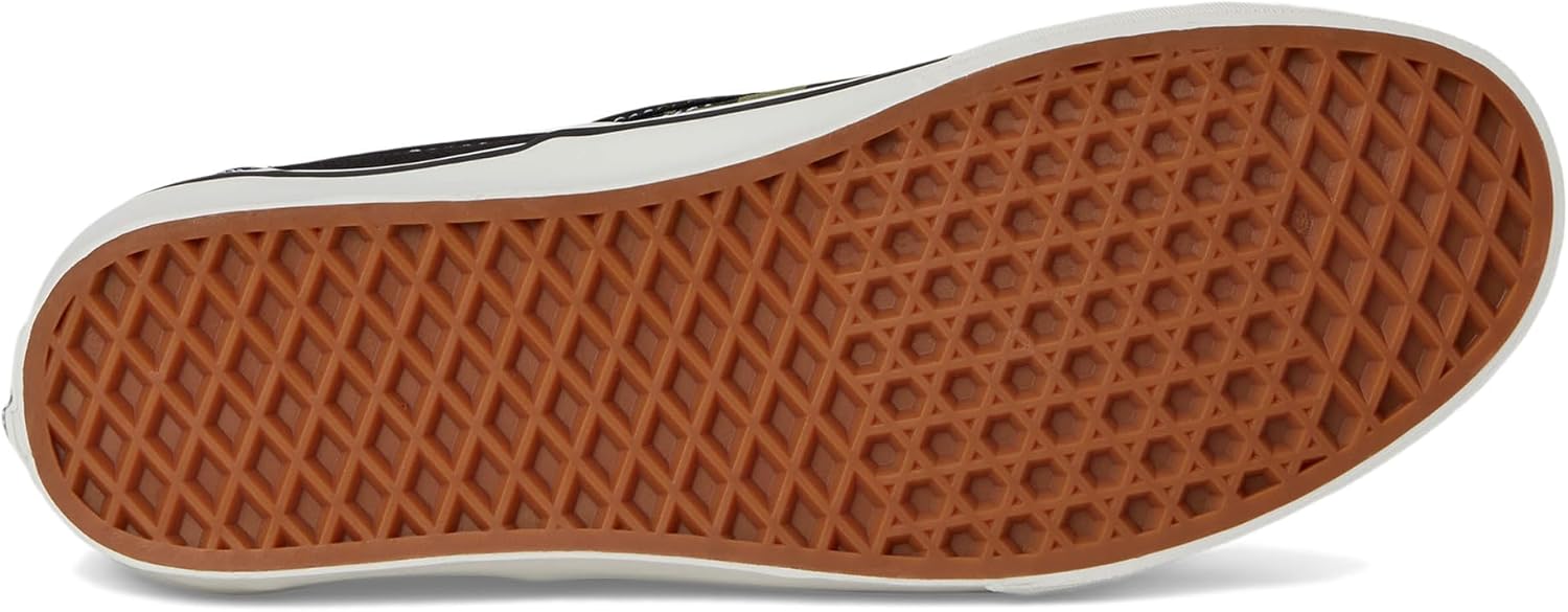 VANS U CLASSIC SLIP-ON UNISEX SNEAKERS - GREEN