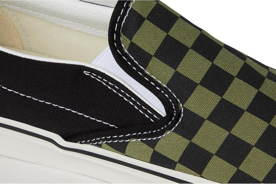 VANS U CLASSIC SLIP-ON UNISEX SNEAKERS - GREEN