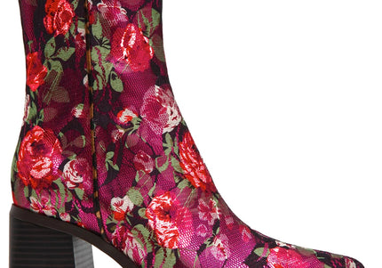 BETSEY JOHNSON RUDY Black Multi Fl