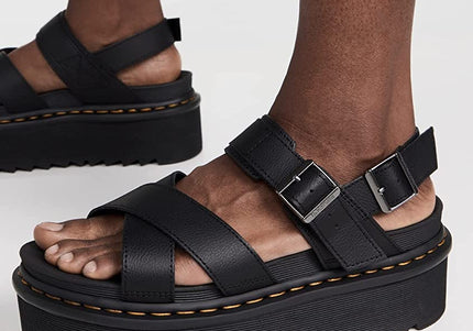 DR. MARTENS VOSS II QUAD