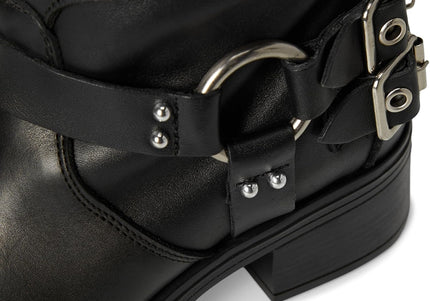 STEVE MADDEN ROCKY