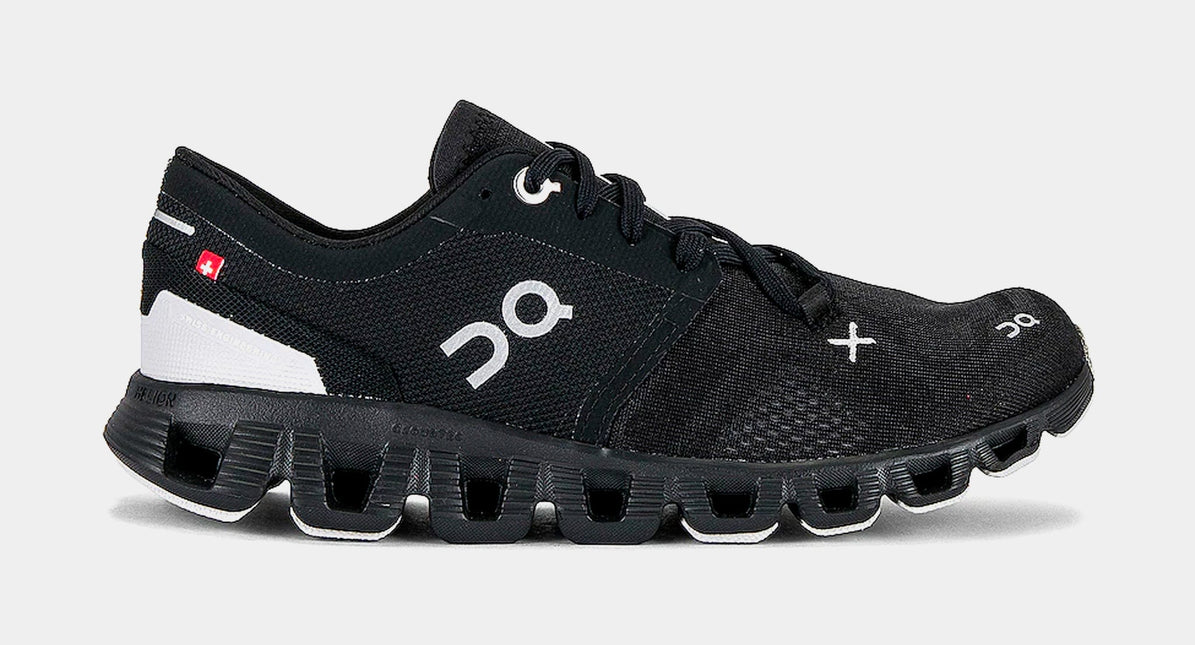 ON WOMEN CLOUD X 3  WOMEN SNEAKERS