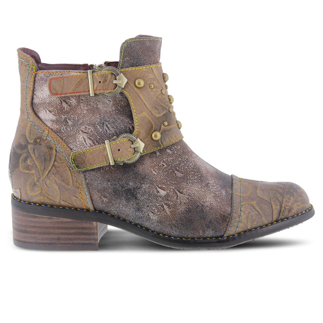 LARTISTE NAILHEAD WOMEN BOOTS