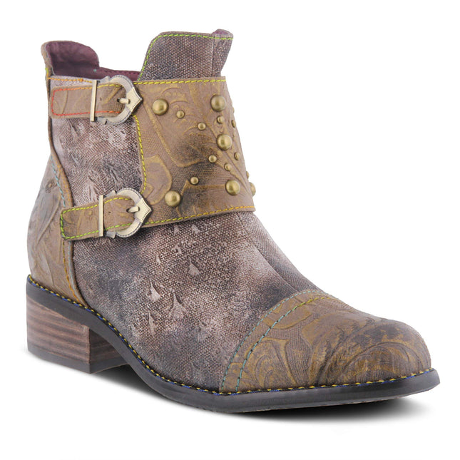 LARTISTE NAILHEAD WOMEN BOOTS