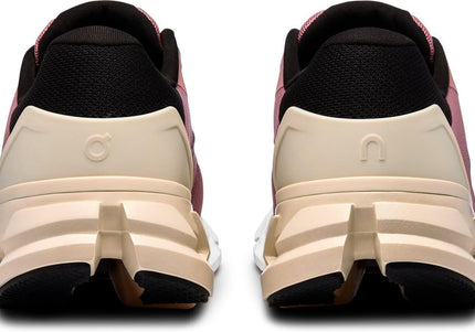ON WOMEN CLOUDFLYER 4 WOMEN SNEAKERS