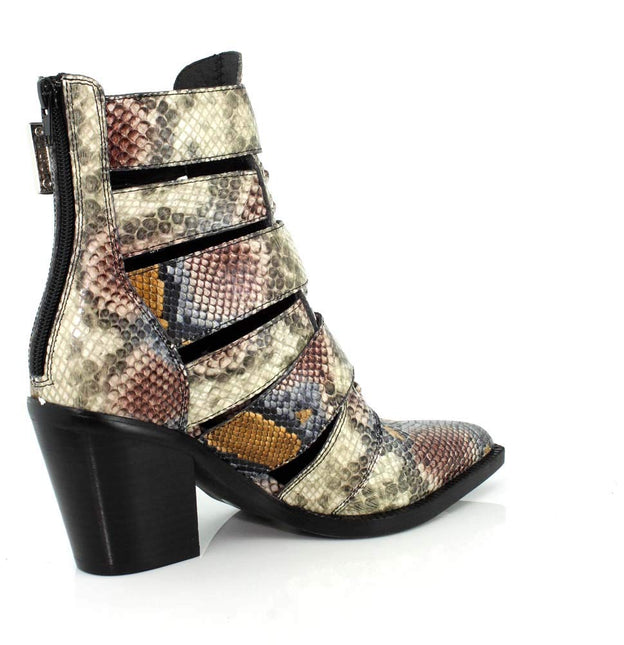 JEFFREY CAMPBELL CACERES WOMEN BOOTS