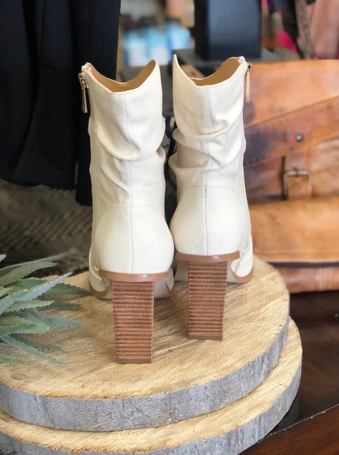 JESSICA SIMPSON JS-ARRLA WOMEN BOOTS