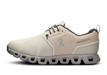 ON CLOUD 5 WATERPROOF WOMEN SNEAKERS