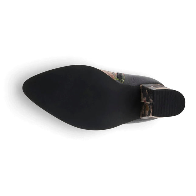 L'ARTISTE ROSA Black Multi