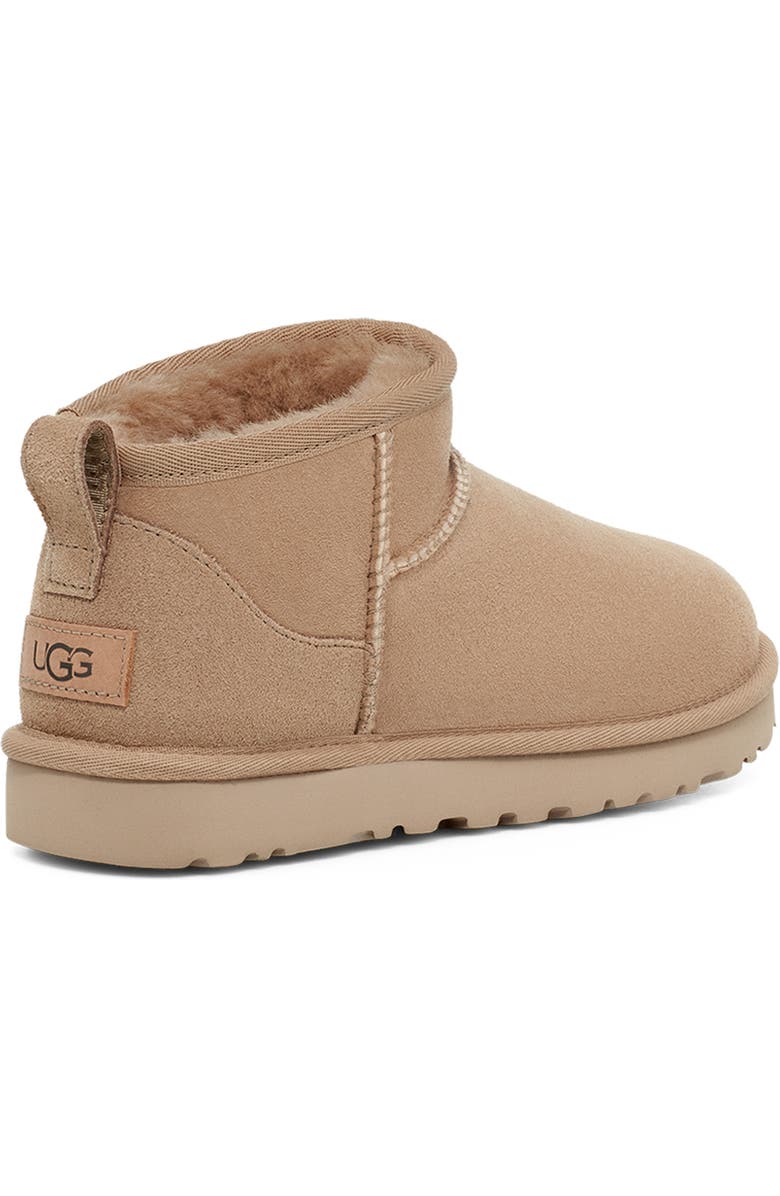 UGG CLASSIC ULTRA MINI