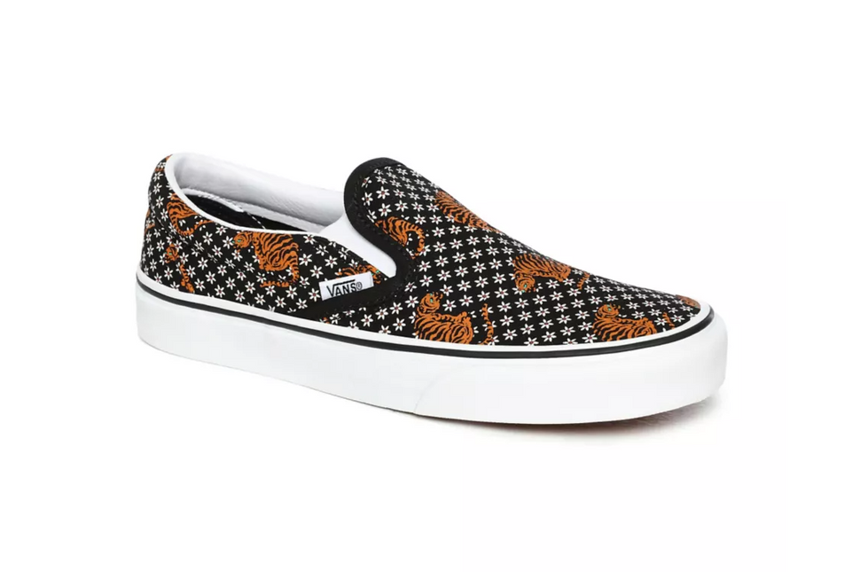 VANS FU CLASSIC SLIP-ON UNISEX SNEAKERS